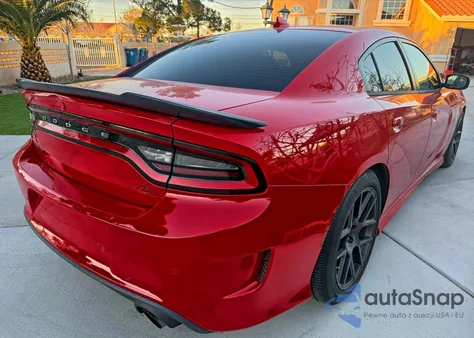 2016 Dodge Charger R/T Scat Pack z USA, uszkodzony, nr VIN 2C3CDXGJ4GH339833